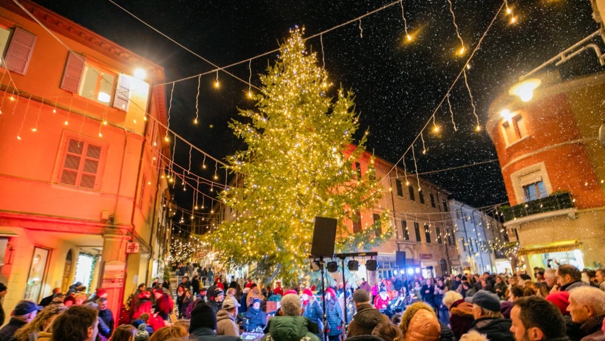 Santarcangelo, oltre 3mila visitatori inaugurano il Natale nei Luoghi dell'Anima - foto di Alessia Bocchini