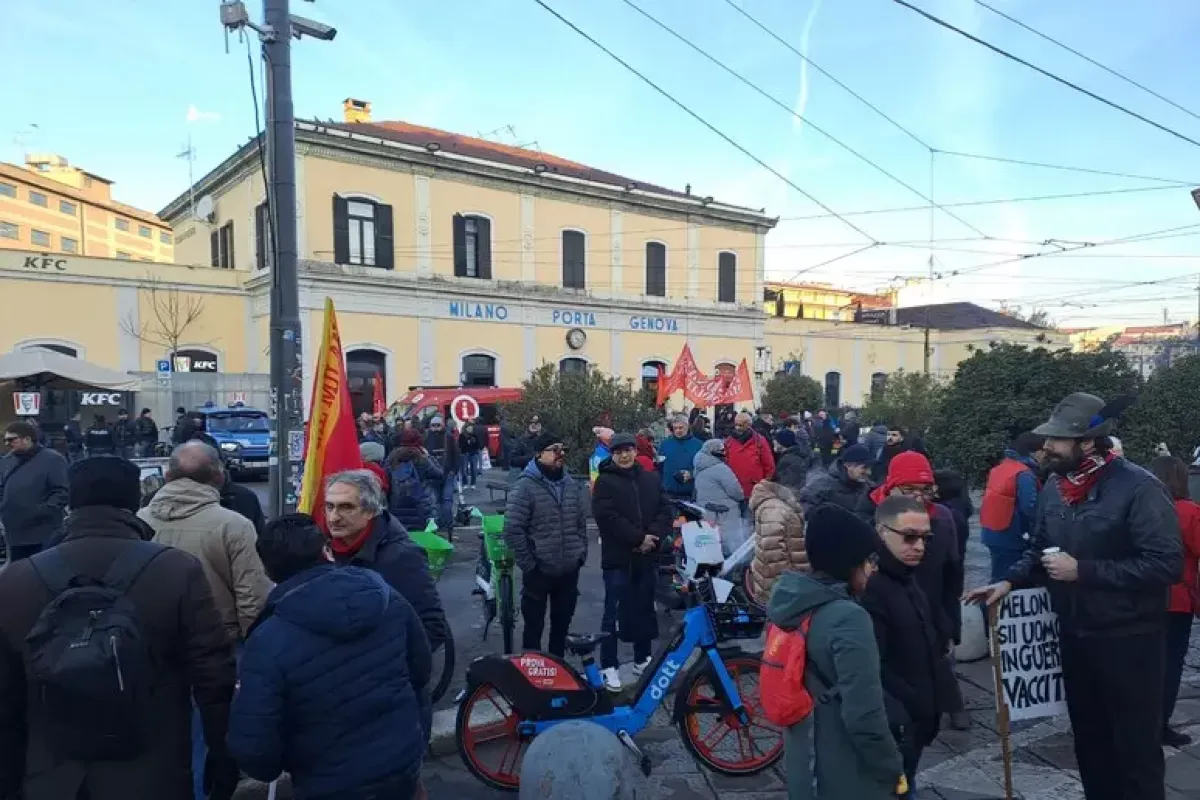 Oggi sciopero generale della Cgil contro la manovra - © Ansa