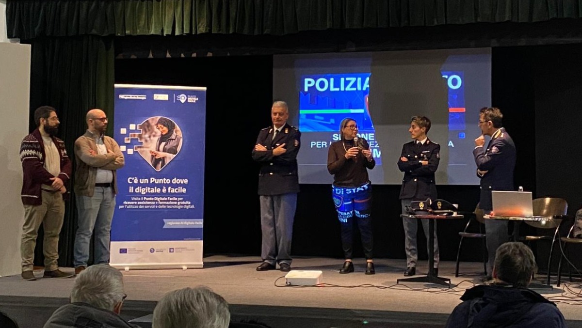 Truffe digitali sempre più sofisticate: cittadini a confronto a San Clemente con la Polizia Postale - 