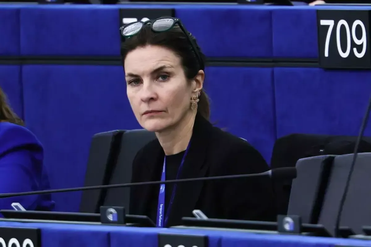 Il Parlamento Europeo revoca l’immunità a Alessandra Moretti per il Qatargate - 