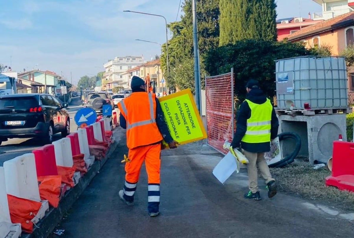 Nuovo percorso ciclopedonale a Riccione: lavori a pieno ritmo tra viale Giulio Cesare e il Centro sportivo - 