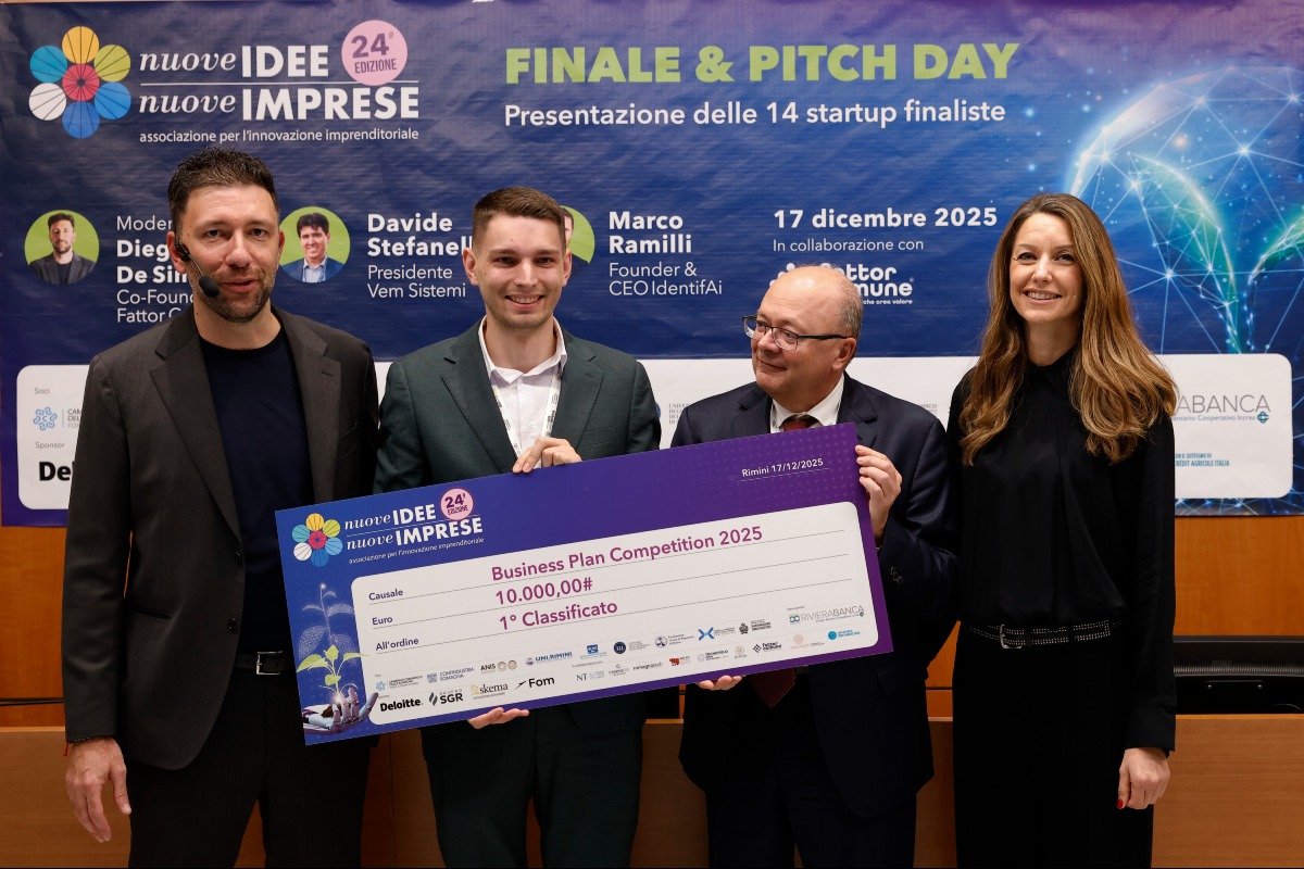 Nova, un innovativo banco da lavoro "spopola" al concorso Nuove Idee Nuove Imprese - PH Claudio Zamagni