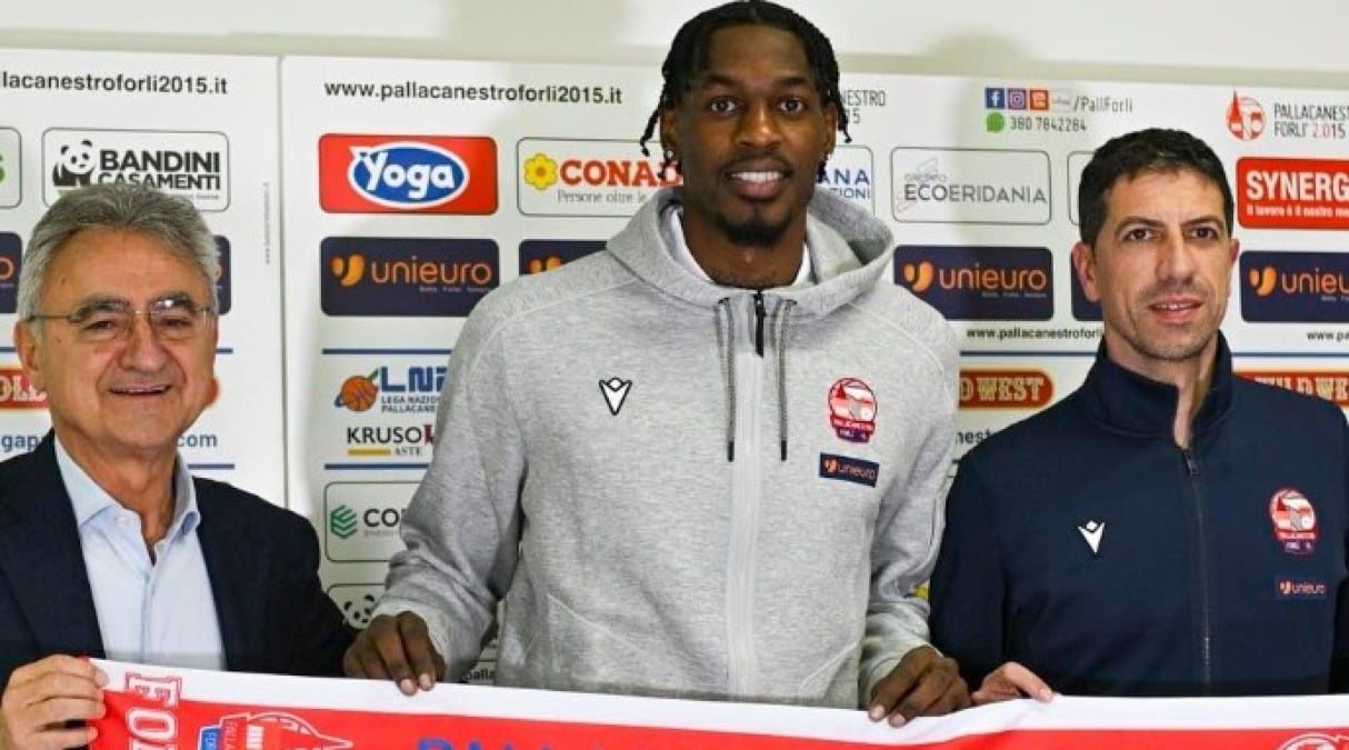 Basket A2, Dole al derby di Forlì: alla scoperta dell'Unieuro -  Deshawn Stephens (foto Forlì Basket)