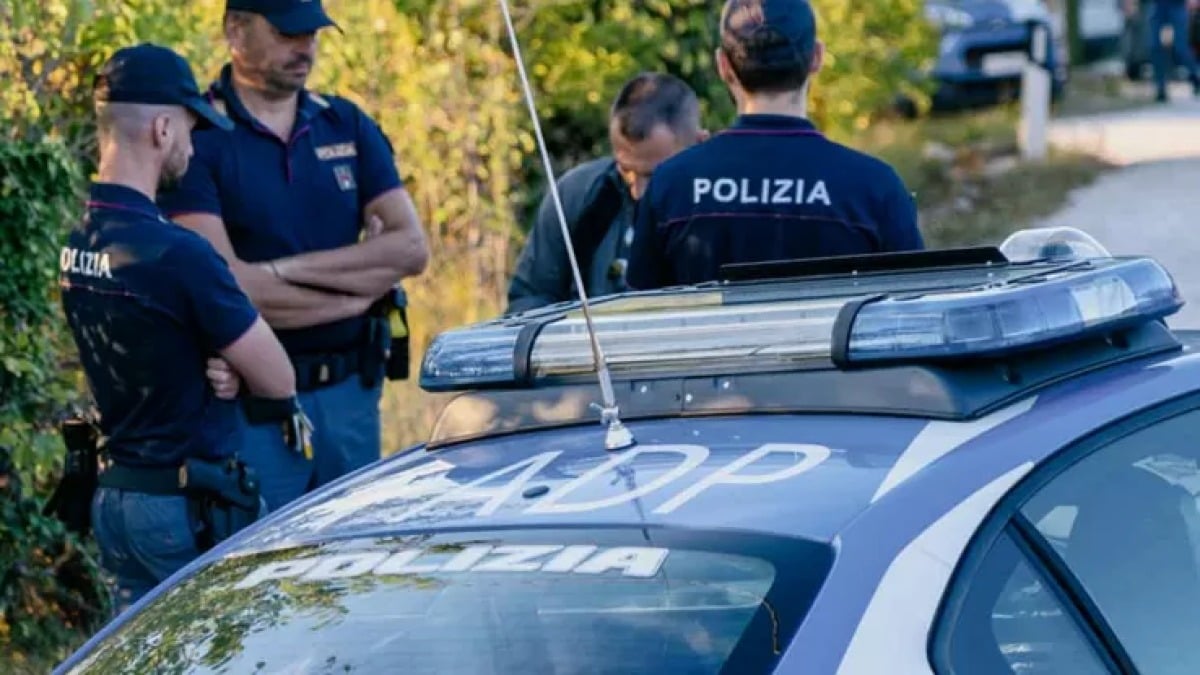 Obbligo di dimora, ma la moglie lo chiude fuori: 41enne violento spedito in carcere  - 