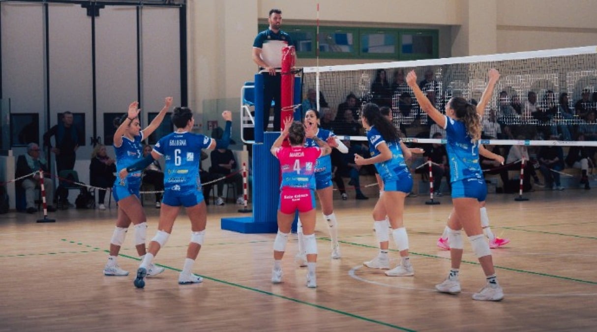 Volley B1 femminile, Lasersoft trafitta dall'Osgb Campagnola (1-3) - Una fase del match