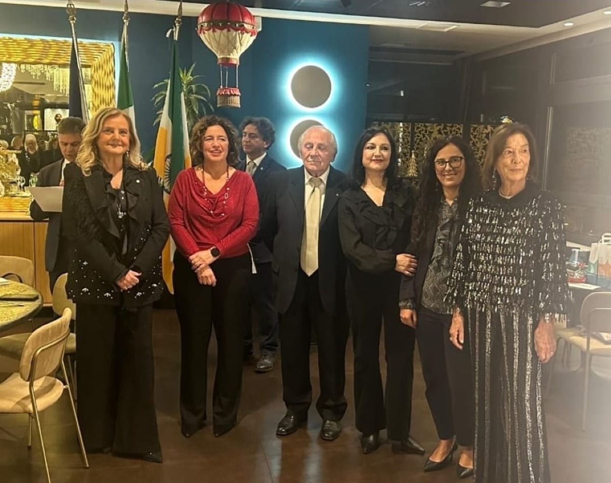 Lions Club Rimini Host, festa degli auguri tra nuovi ingressi e riconoscimenti - 