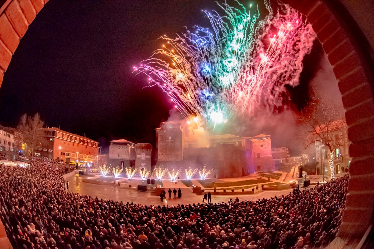 Rimini, la festa di Capodanno parte alle 18: la guida completa alle 10 feste di San Silvestro - PH Gallini