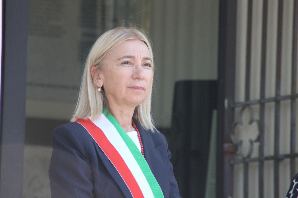 Tragedia di Capodanno in Svizzera. Sindaca Cattolica: "Vicini ad Eleonora e alla sua famiglia" - 