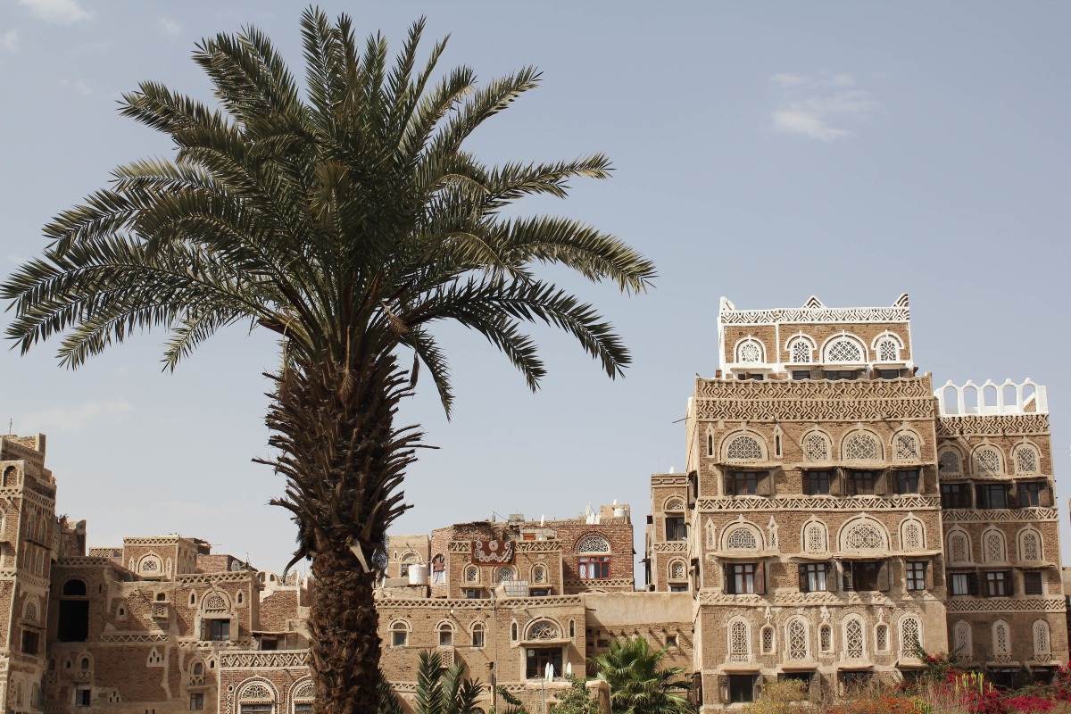Oltre 400 turisti bloccati in Yemen: stop ai voli per gli scontri nel Paese - 