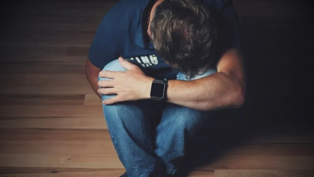 Violenza domestica subita dall'uomo: la moglie di nuovo nei guai, aggrediti i Carabinieri - Uomo, stalking, violenza REPERTORIO