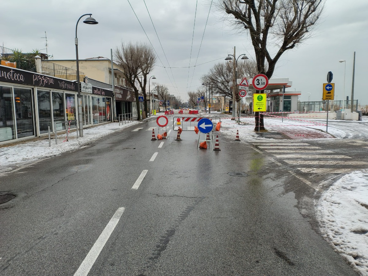 Riccione: lavori al ponte Marano. Riattivato il sensore semaforico  - 