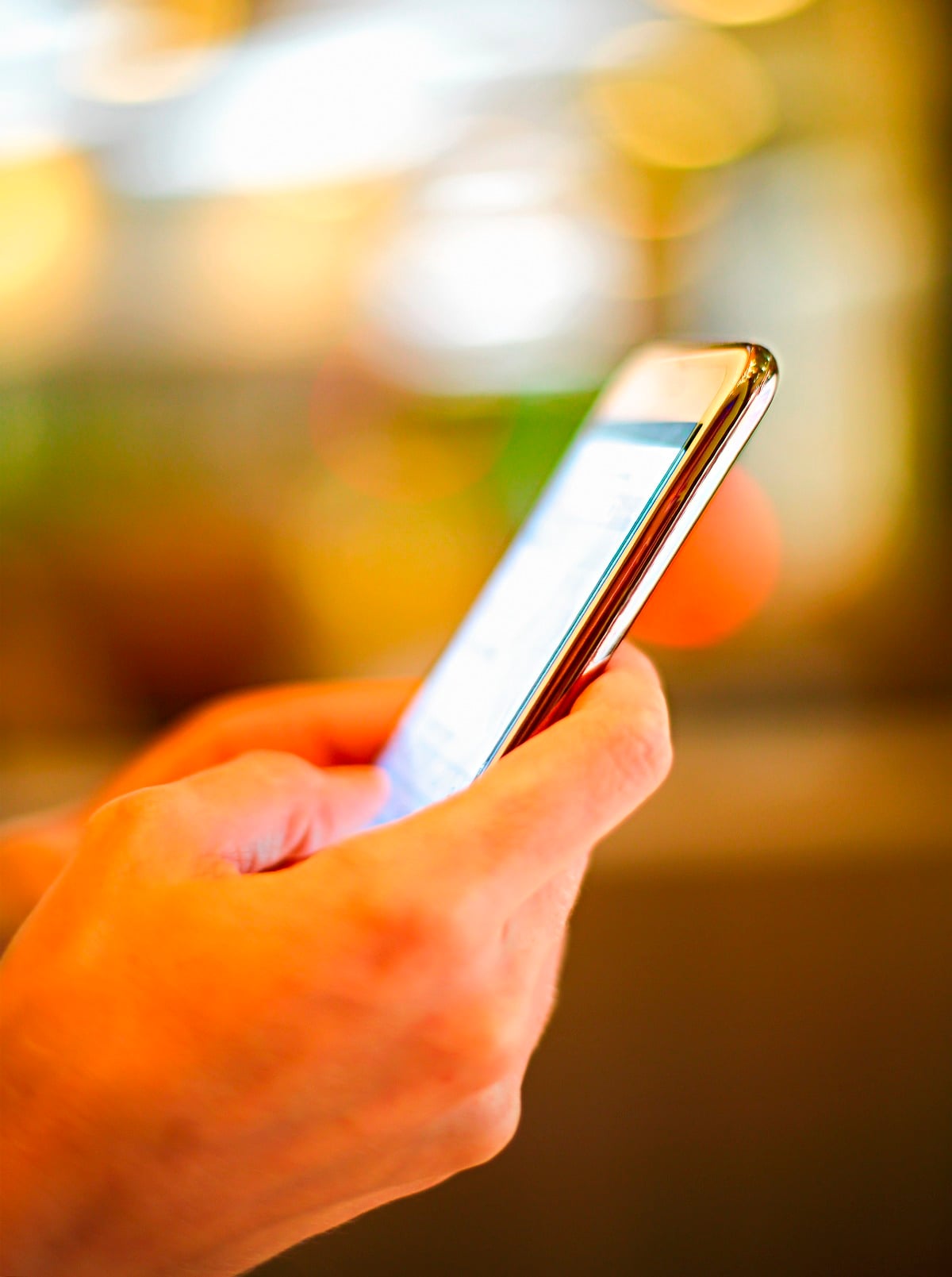 Tariffe telefoniche in aumento: fino a 60 euro in più l’anno - 