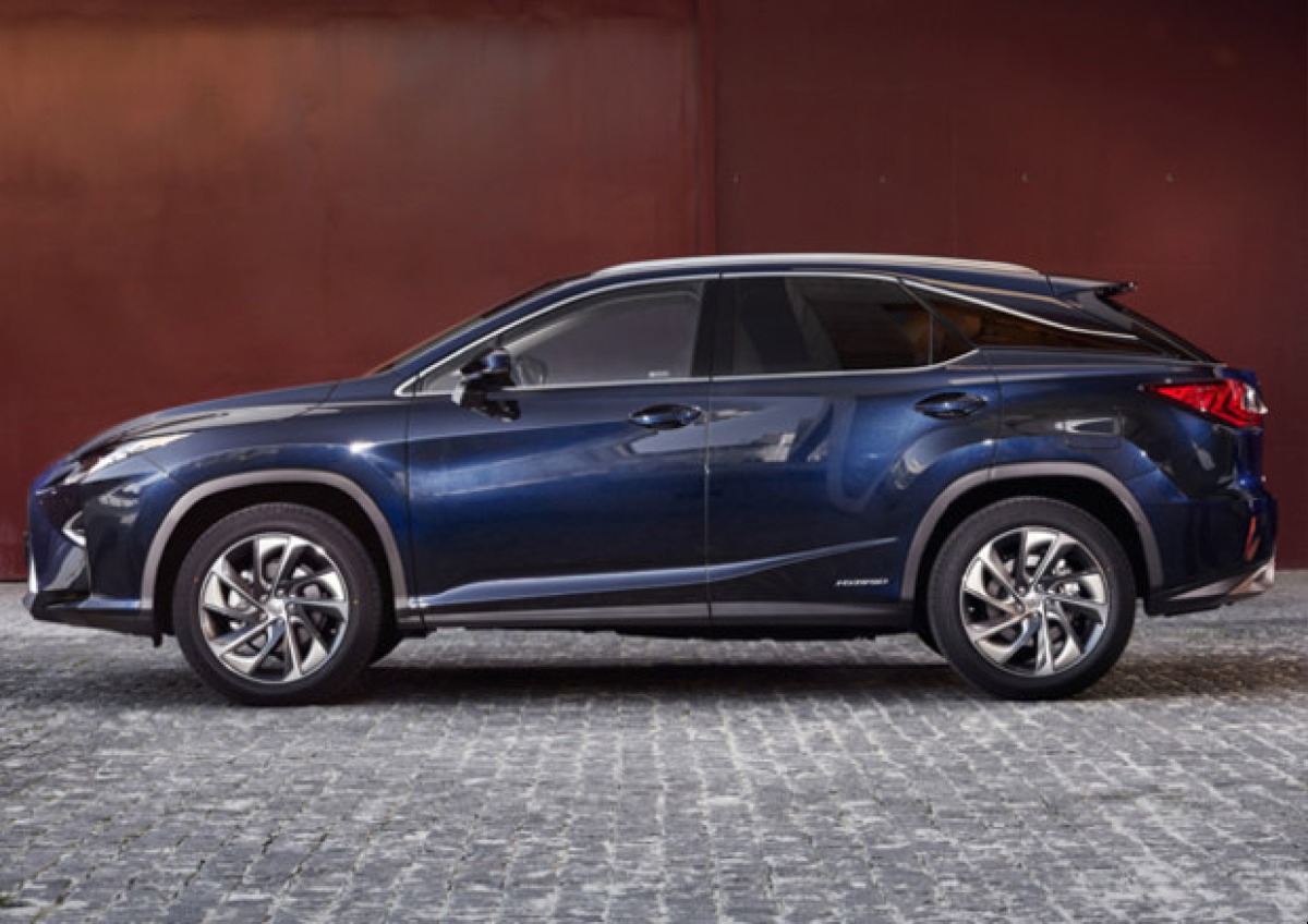 SUV Full Electric vs Full Hybrid: Quale tecnologia scegliere nel 2026 - Foto Ansa