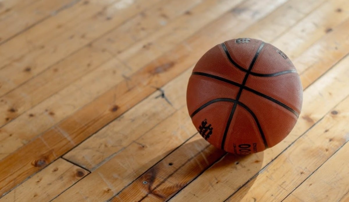 Agguato lampo dopo Rimini-Cento, tensione fuori dal Flaminio - 