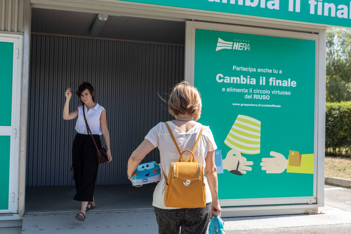 Rimini, sempre più rifiuti vengono "salvati" per dar loro nuova vita grazie all'Area del Riuso - Area del Riuso Rimini