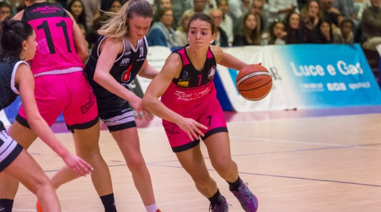 Basket B femminile, Ren-Auto al sesto sigillo di fila. Vigarano battuto (79-60) - Clara Capucci in azione