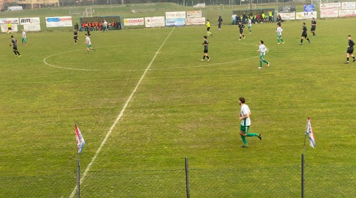 Calcio Promozione, il Gabicce Gradara si arrende alla leader Lunano (1-3) - Una fase del match