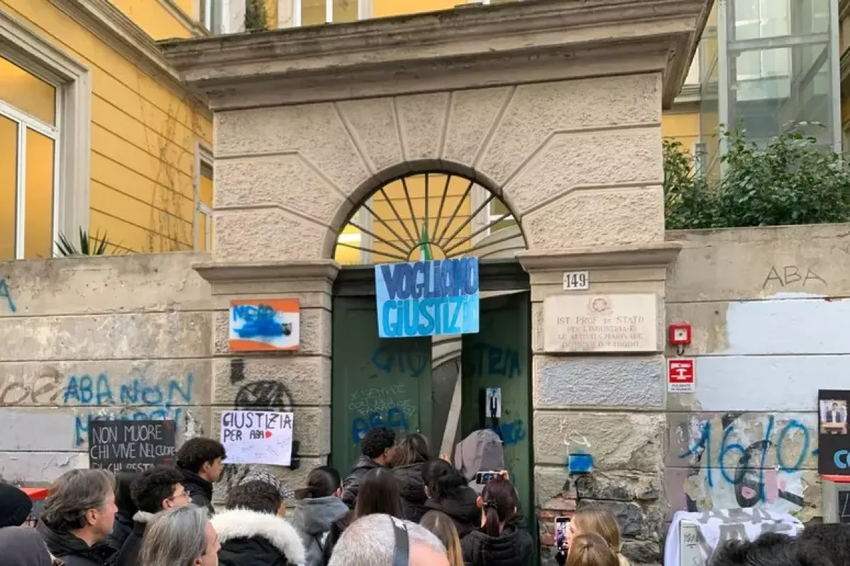 Studenti in corteo per Abanoub, ucciso in classe - © Ansa