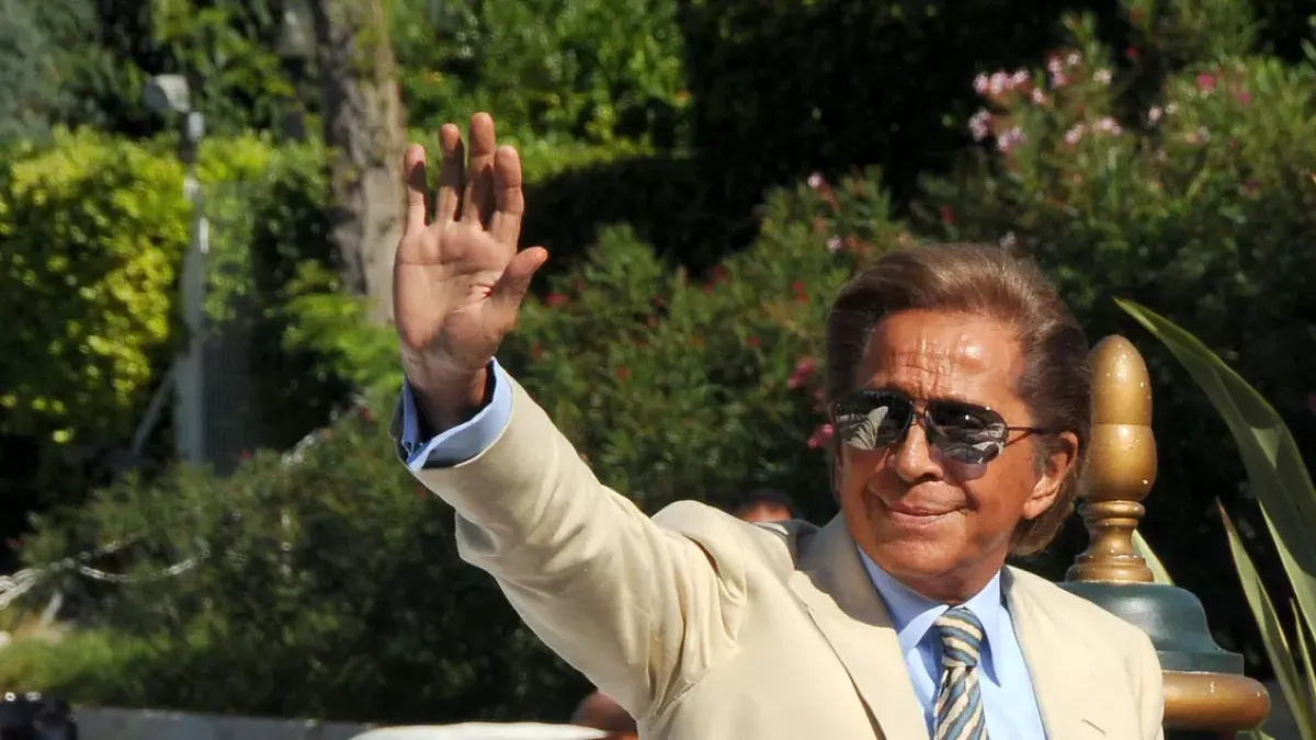 Addio a Valentino, l’ultimo imperatore della moda - © Ansa