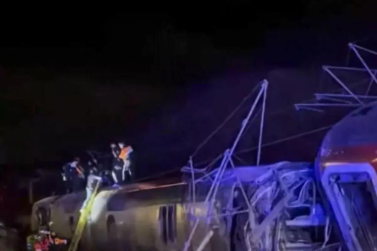 Strage ferroviaria in Spagna: il bilancio sale a 42 vittime. Sotto accusa la manutenzione - © Ansa