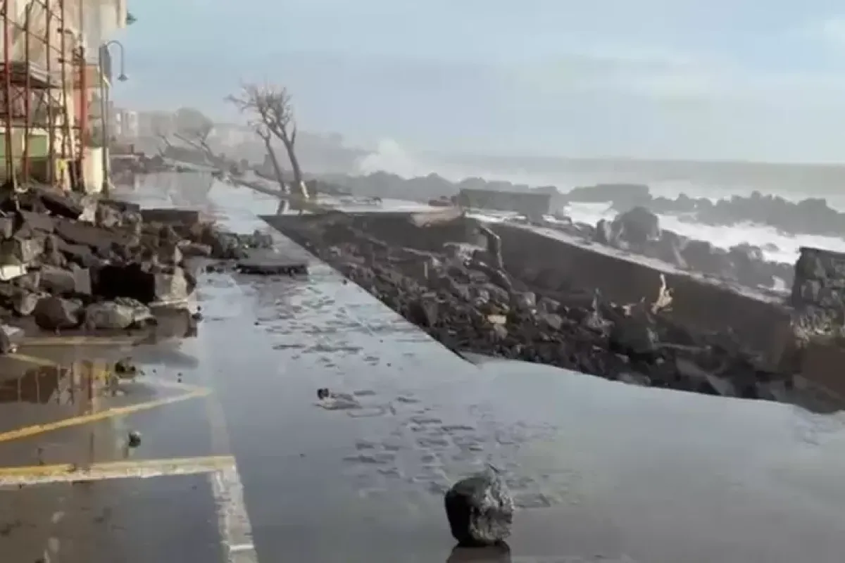 Maltempo, Calabria sotto assedio - © Ansa