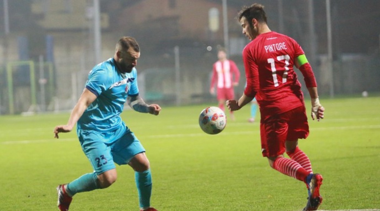 Calcio RSM, colpo Libertas: Domagnano ko dopo dieci risultati utili - Una fase di Pennarossa-Fiorentino (FSGC/Novelli)