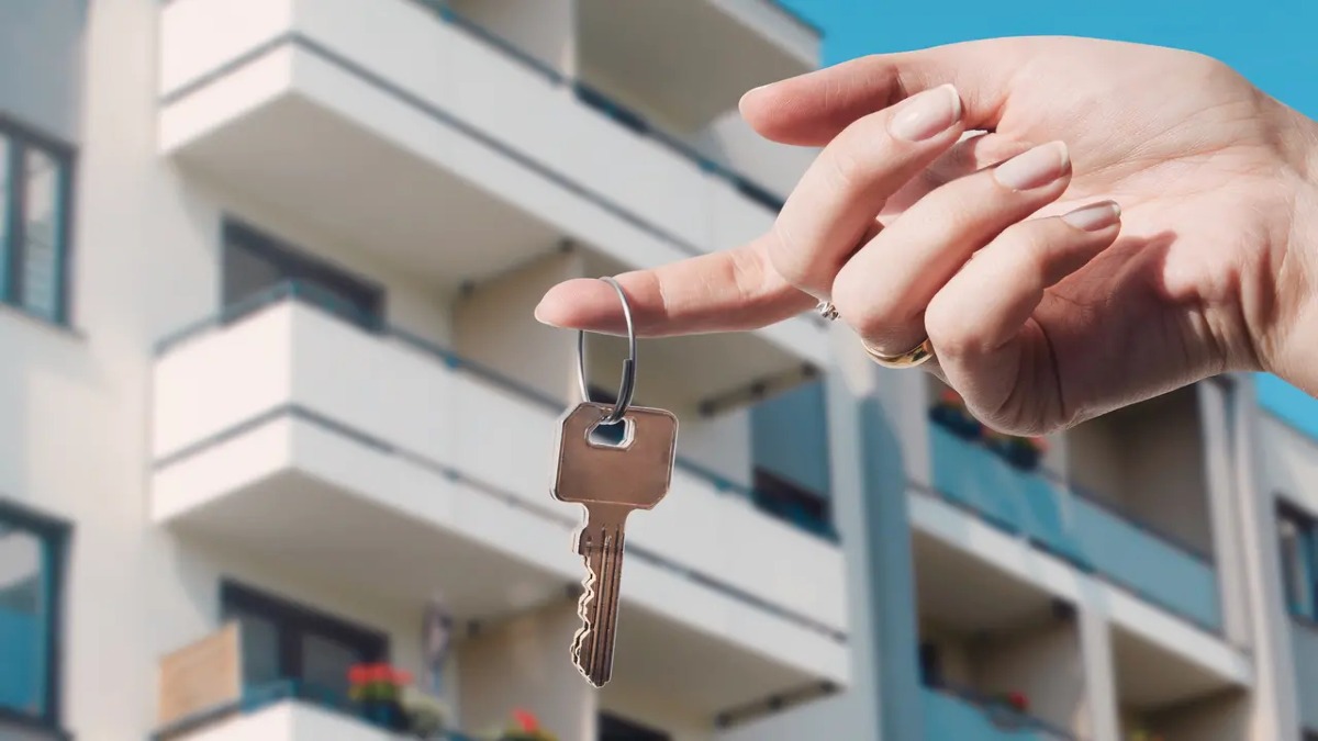 Perseguita l'acquirente della sua casa all'asta: condannata una 62enne - 