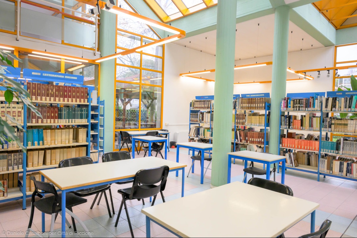 Biblioteca di Riccione, un 2025 da record tra prestiti e iniziative culturali - Ph Casalboni