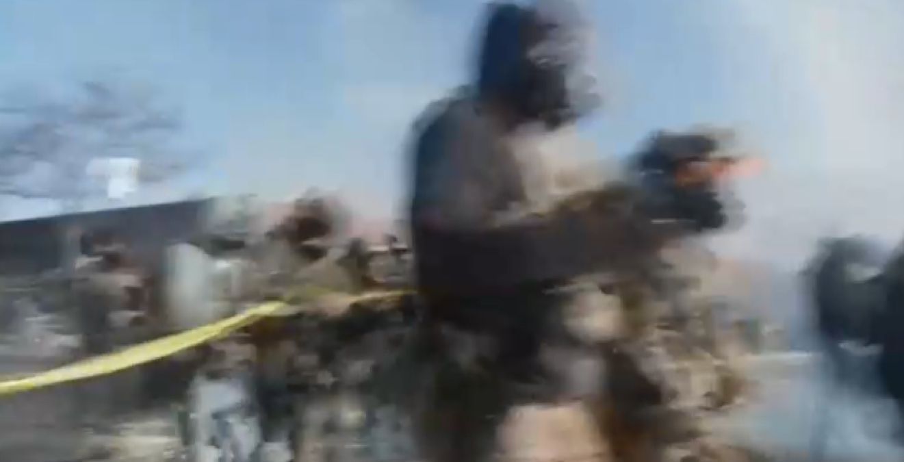 Agenti federali dell'immigrazione a Minneapolis sparano ancora, un morto - 