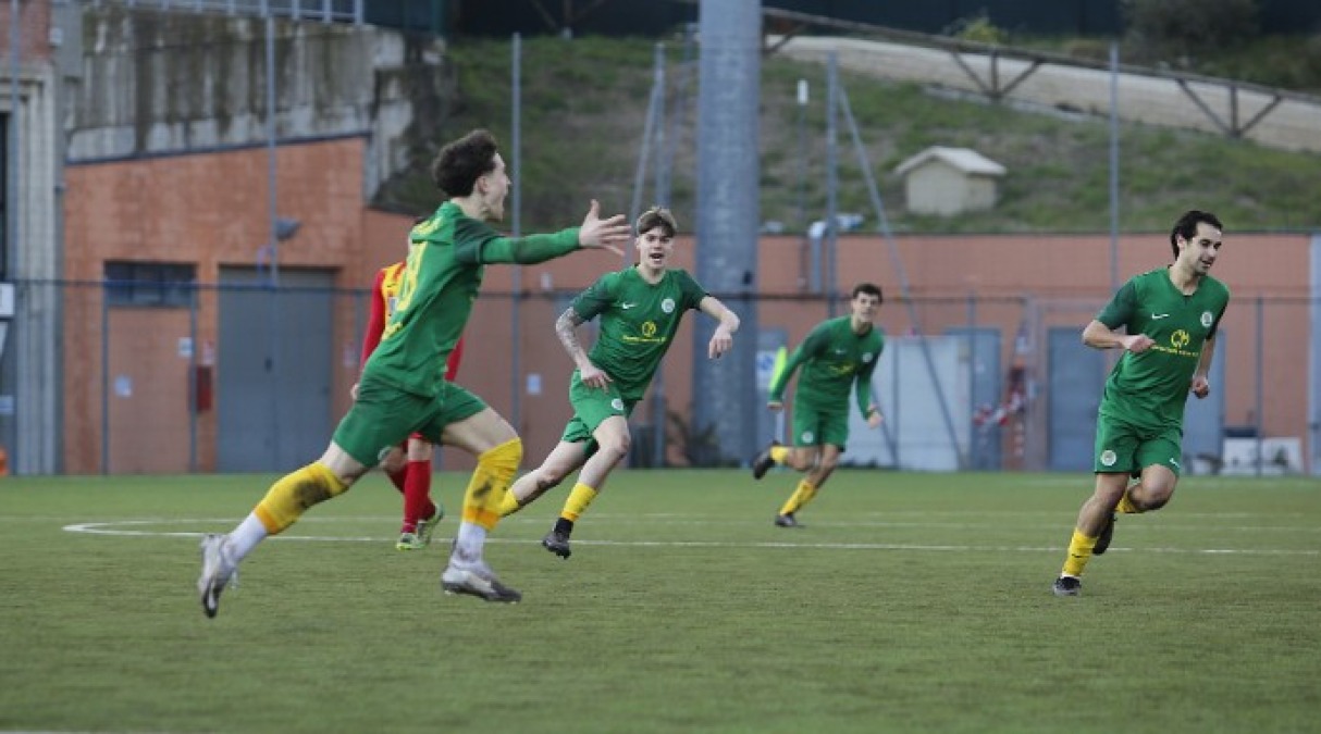 Calcio RSM: Virtus e Cosmos calano il tris, il Tre Penne la vince nel recupero - Il Cosmos esulta