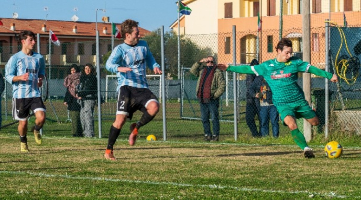 Calcio Prima, S. Ermete: sabato l'anticipo in trasferta contro il Rumagna - Alberto Pironi in azione