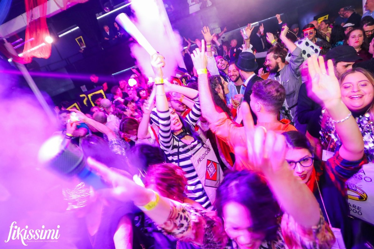 I Fikissimi festeggiano il Carnevale: l'evento al Jolly Disco di Novafeltria - 