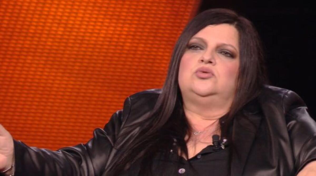 Caso Pierina: Quarto Grado, indagata la moglie di Louis Dassilva - Un fermo immagine di Valeria Bartolucci su Rete4