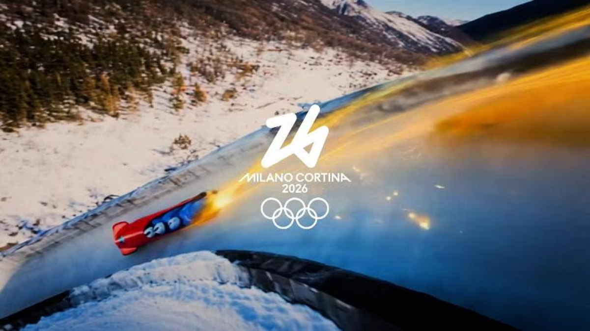 Riccardo, il bimbo fatto scendere dal bus sotto la neve, invitato alla cerimonia di Milano-Cortina - 