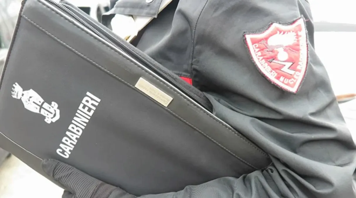 Spaccio notturno tra Rimini e Riccione, nei guai un 22enne