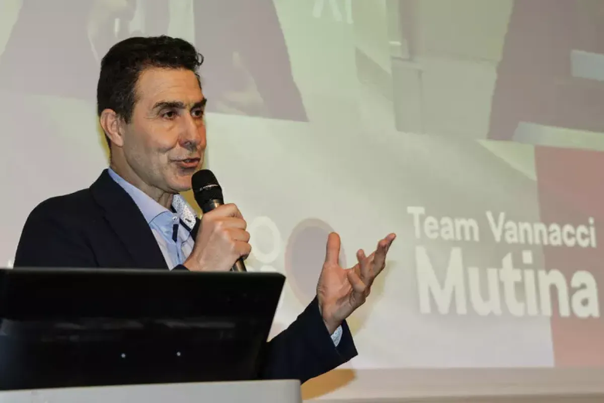 Vannacci vota la fiducia ma boccia il decreto Ucraina: “Siamo di destra, la nostra identità non cambia” - 