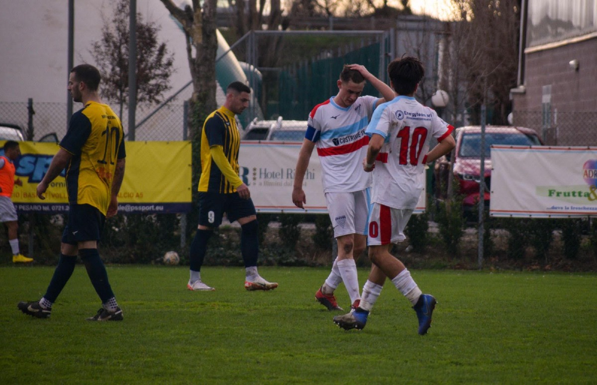 Calcio, il ds Trivulzio: 'Victoria, mi aspettavo di più. I playoff sono ancora possibili ' - Il Victoria sta deludendo le attese