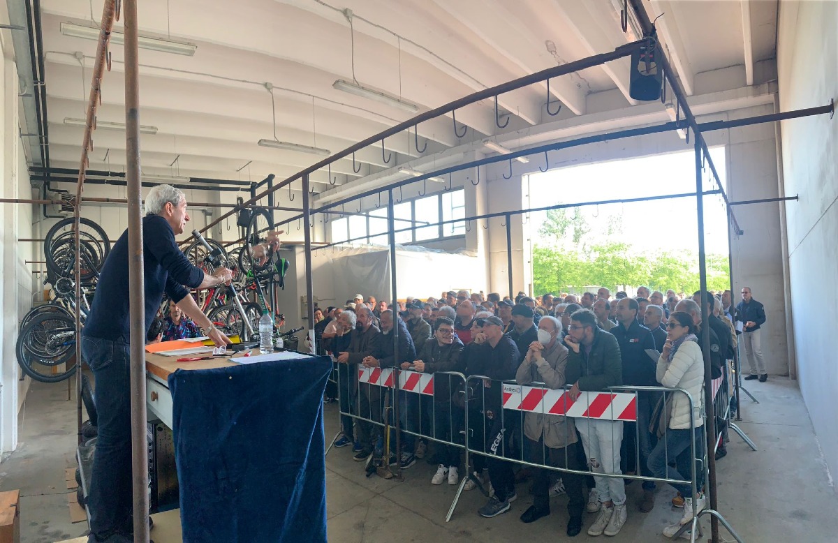 Rimini, oltre 1100 oggetti smarriti nel 2025: dal defibrillatore al quadriciclo - 