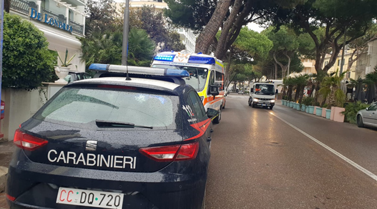 Follia a ora di pranzo in hotel: 17enne ferisce un ospite con un coltello. Arrestato - Foto di repertorio