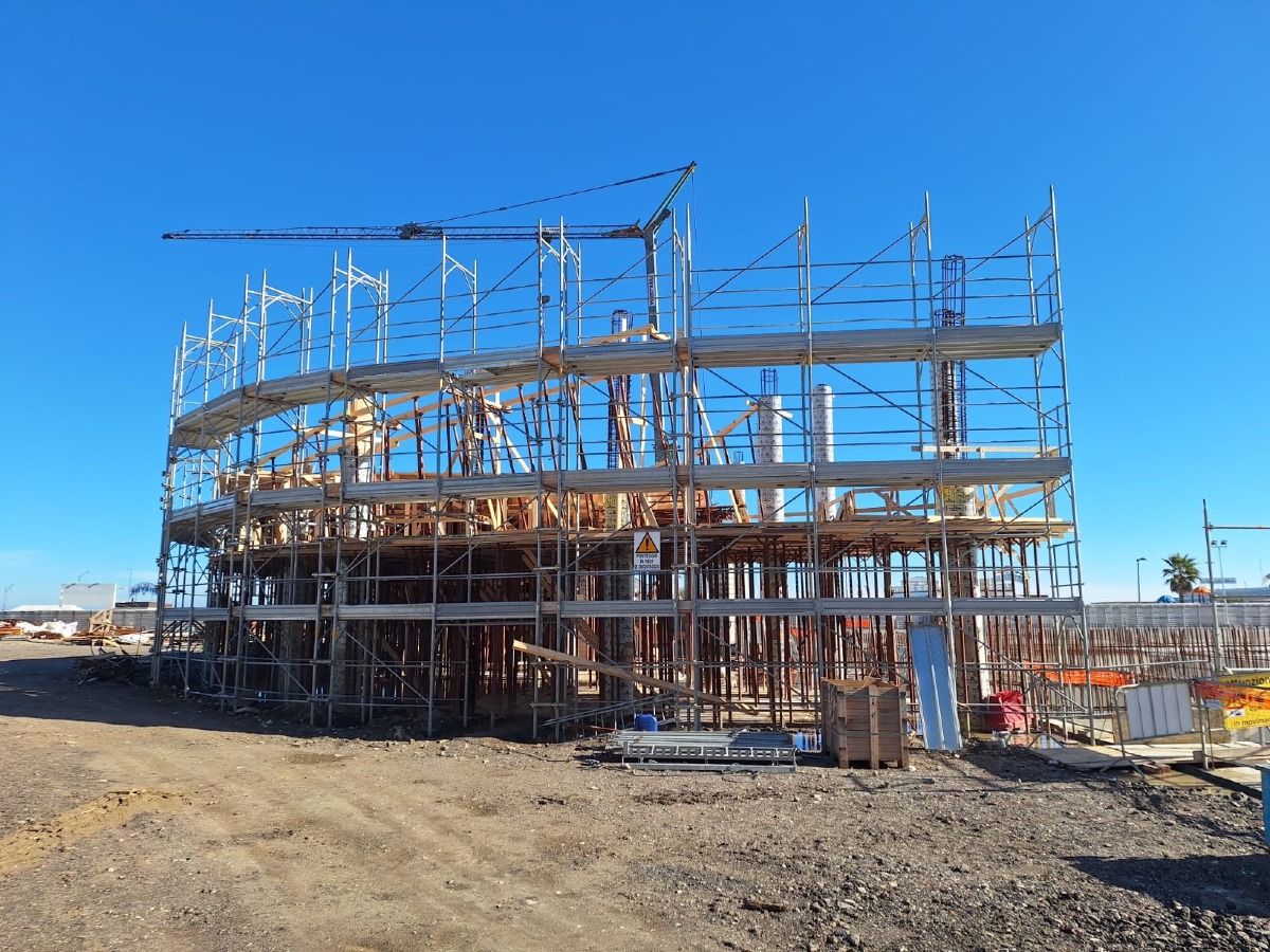 Meno divieti di balneazione a Rimini, il mare più sicuro passa dai maxi cantieri - 