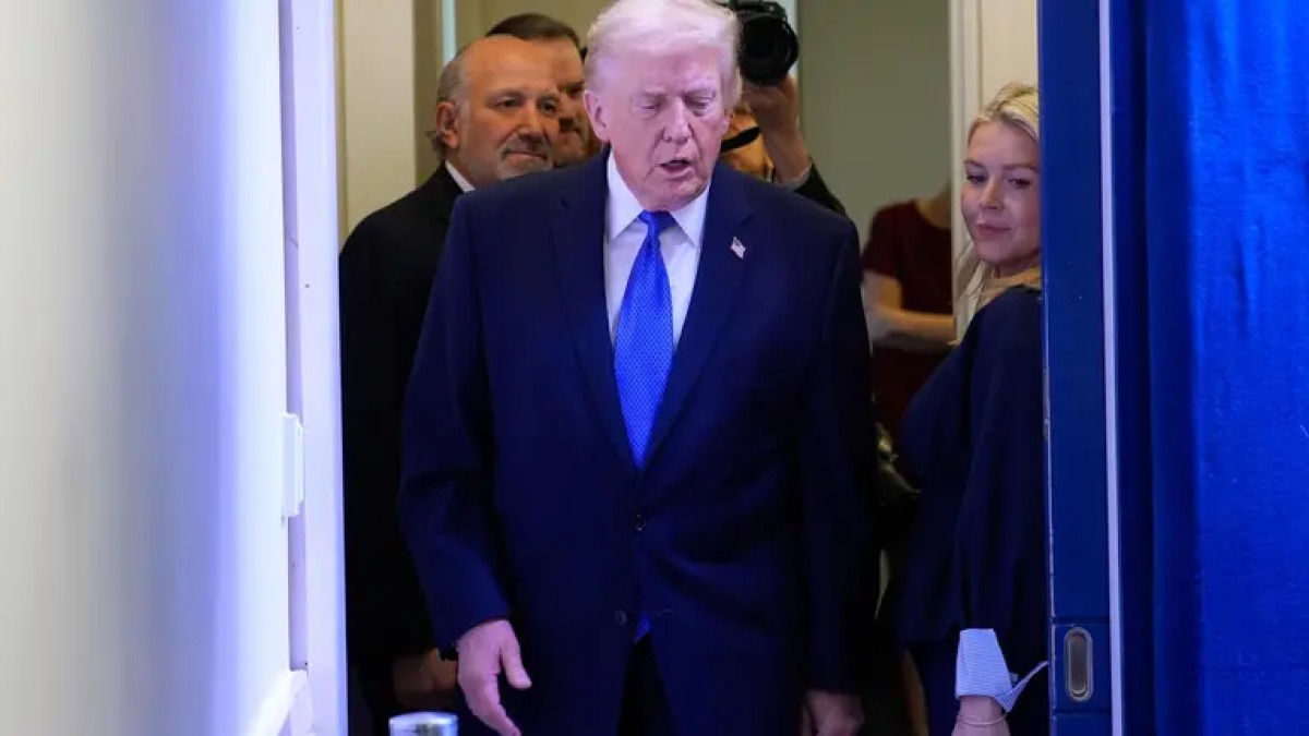 Trump insiste e rilancia, “dazi globali dal 10 al 15%” - 