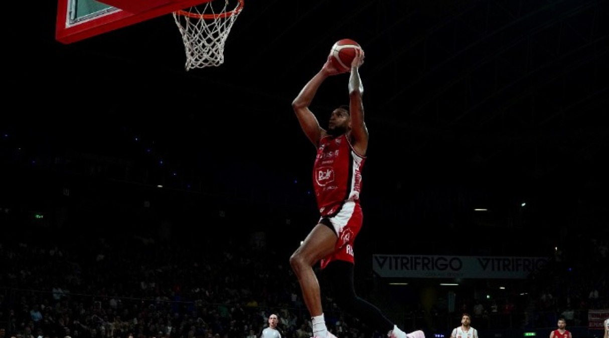 Basket A2, Dole sconfitta nel derby di Pesaro (85-78) - Foto Andrea Rachele De Rosa