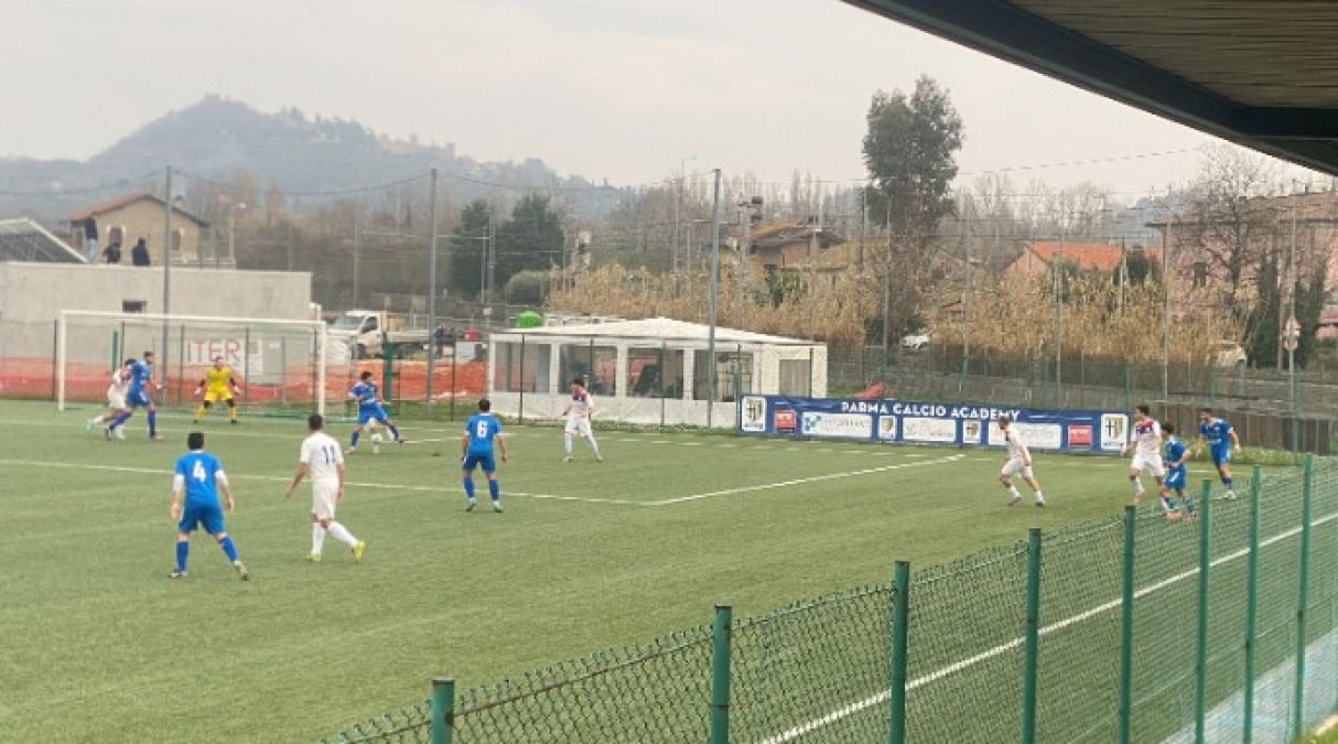 Calcio Promozione, semifinale Coppa: pari per il Gabicce Gradara (1-1) - Un'azione di gioco