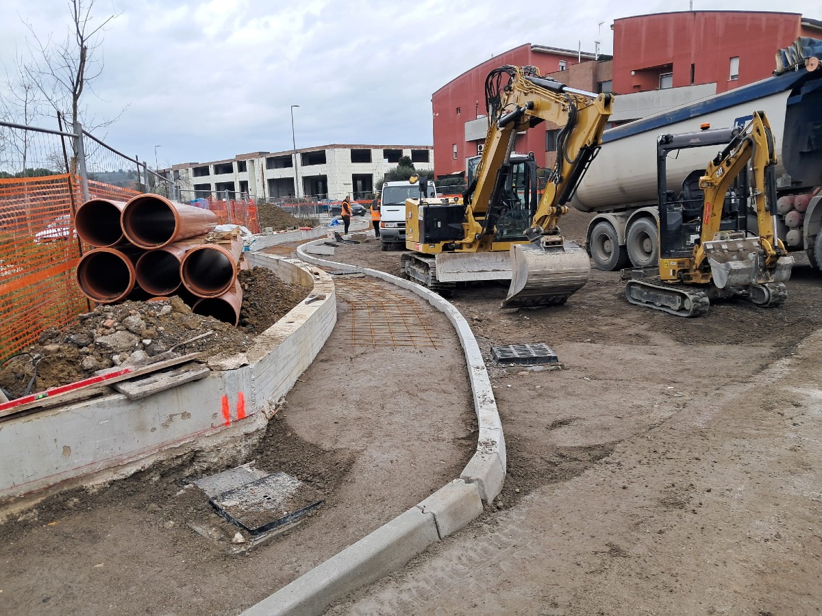 Riccione, lavori in corso su viale Gradara, proroga della chiusura al 4 marzo - 