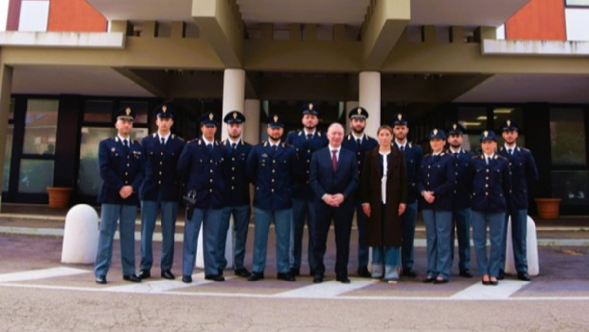 Nuovi rinforzi per la sicurezza: Rimini accoglie 16 agenti della Polizia - 