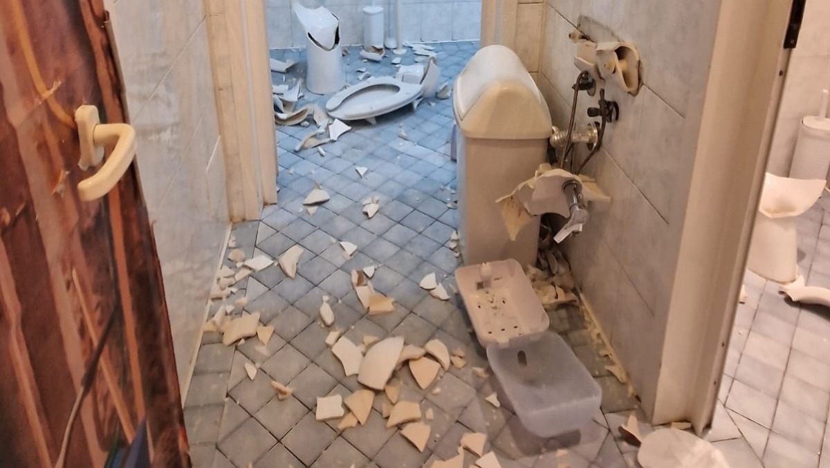 Stadio del Baseball torna al Comune di Rimini, ma brutta sorpresa: bagni distrutti e impianti danneggiati - 