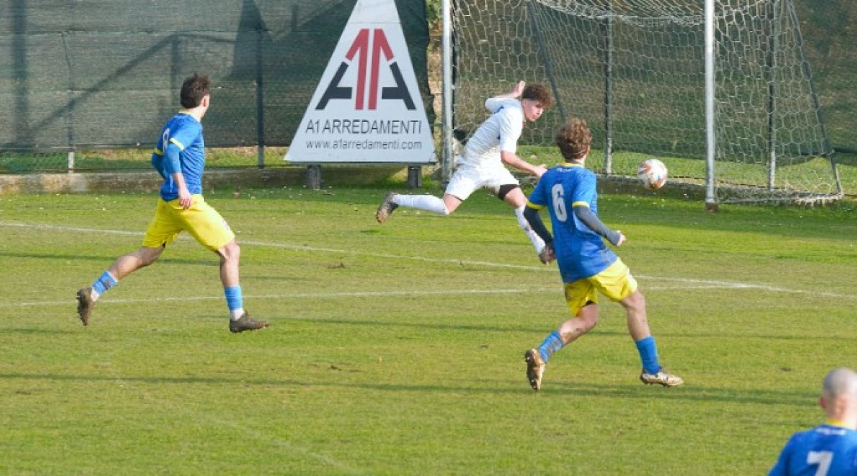Calcio Promozione, il Gabicce Gradara nella tana del Villa San Martino - Elia Morini in azione