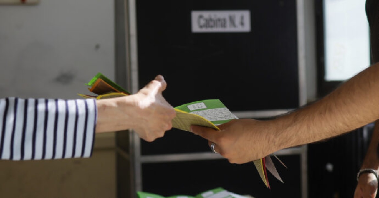 La rimonta del No agita il centrodestra: la premier intensifica la campagna sul referendum - 