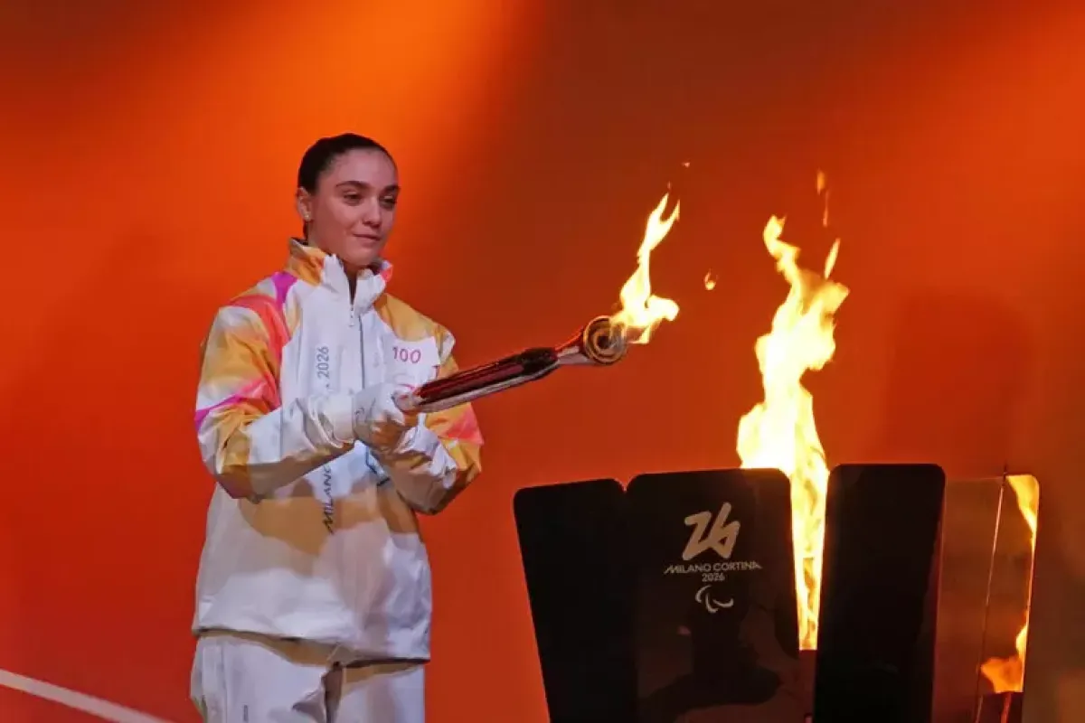 Milano Cortina, al via oggi le Paralimpiadi invernali - A Venezia acceso il braciere delle Paralimpiadi di Milano Cortina 2026