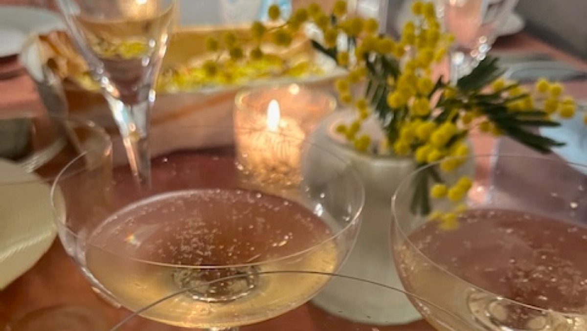   Lady Wine & Divine  - 